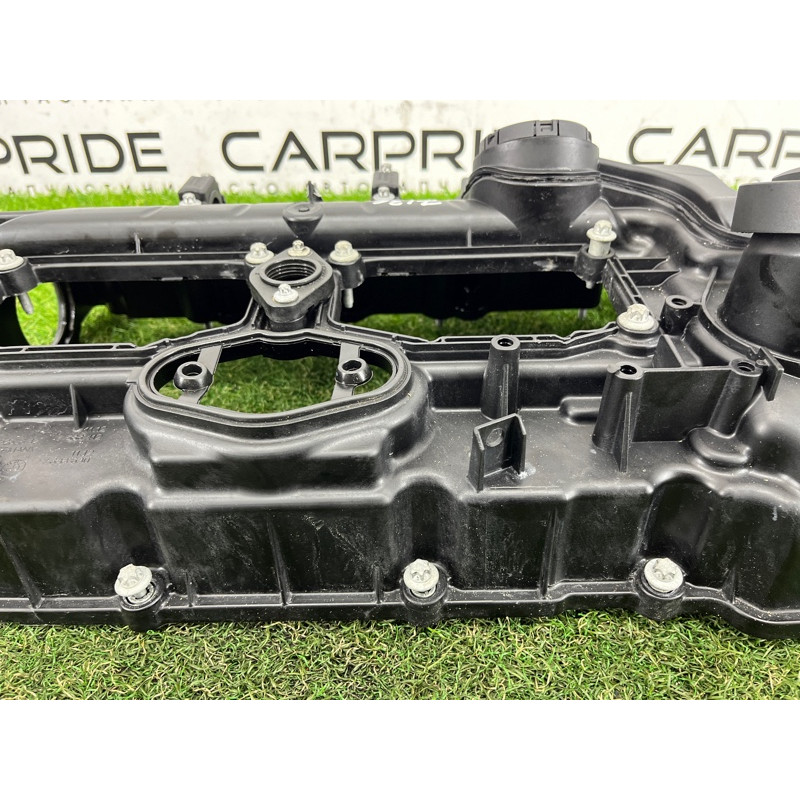 Крышка клапанов (двигатель и элементы) BMW 2-series F22 2015 2.0 11127588412