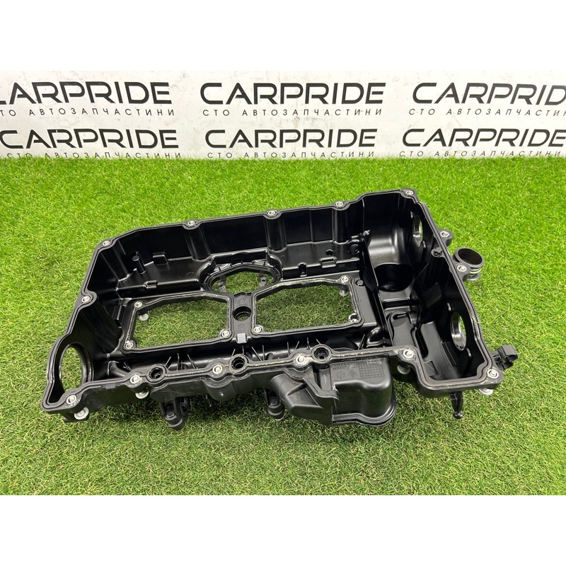 Крышка клапанов (двигатель и элементы) BMW 2-series F22 2015 2.0 11127588412