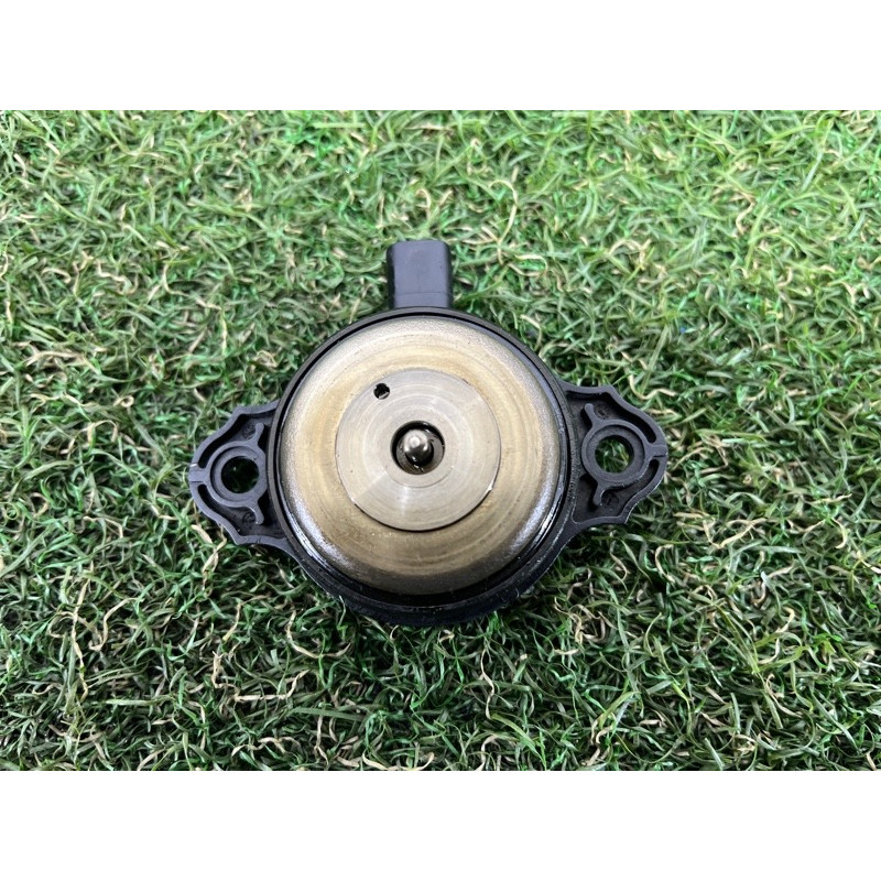 Клапан фазорегулятора (электрика двигателя) BMW 2-series F22 2015 2.0 11367593719