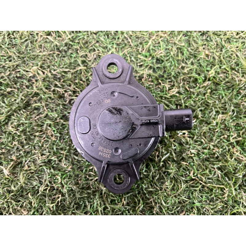 Клапан фазорегулятора (электрика двигателя) BMW 2-series F22 2015 2.0 11367593719