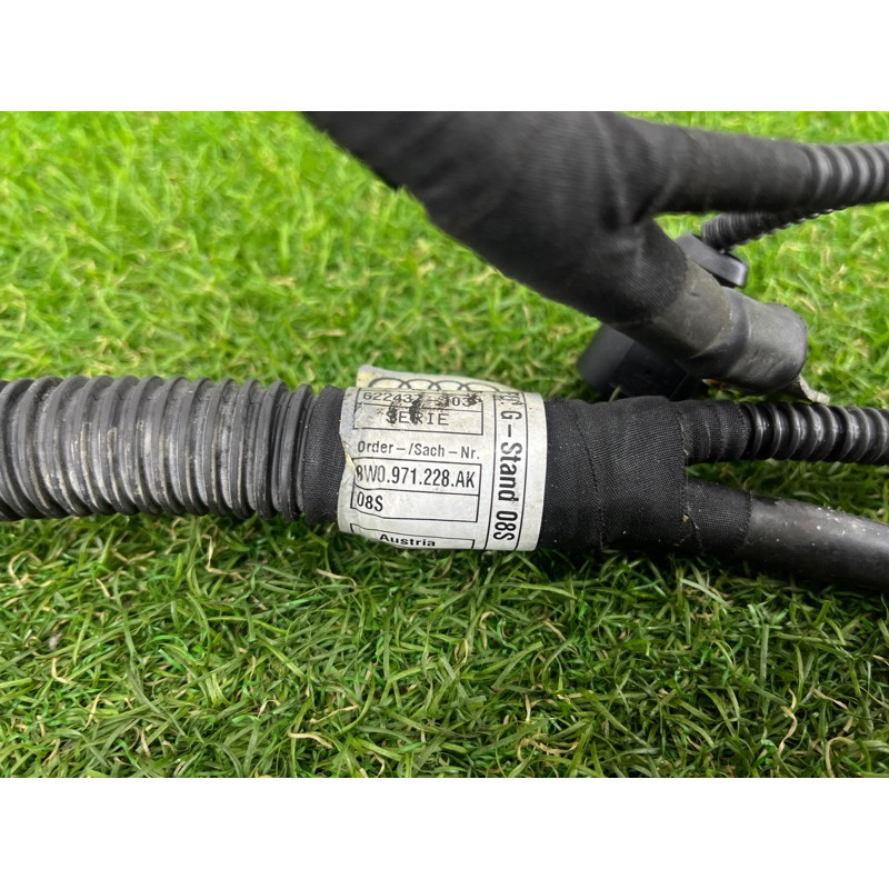 Жгут проводов для стартера и генератора (электрика) AUDI A4 B9 2017 2.0 8W0971228AK