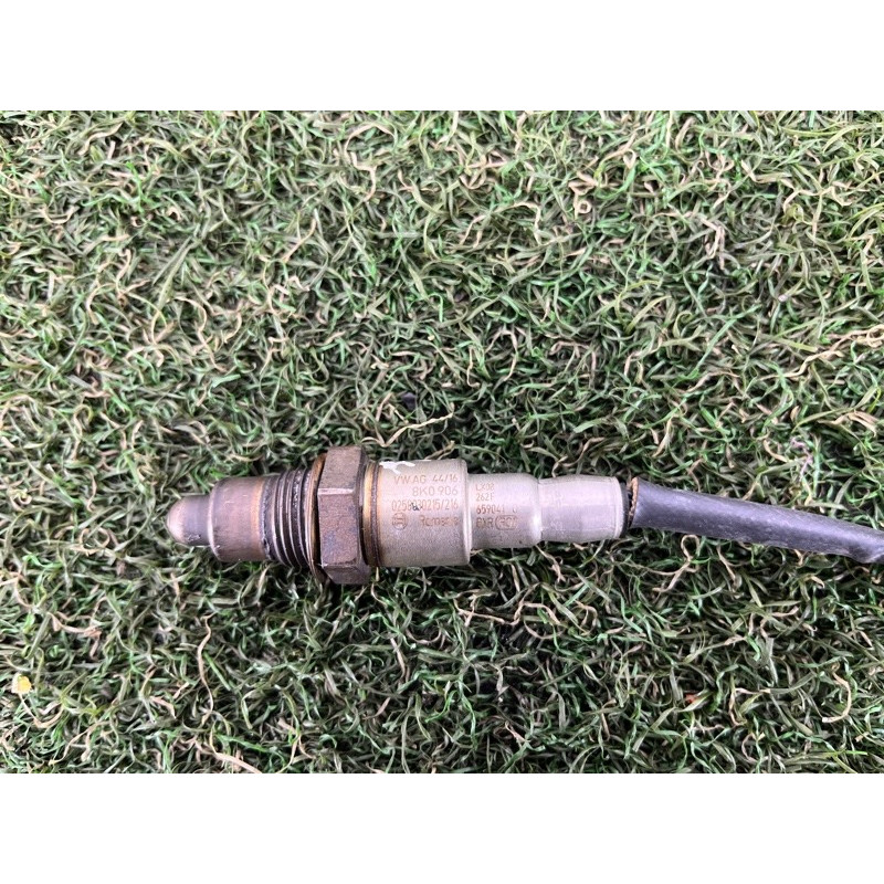 Лямбда зонд (электрика двигателя) AUDI A4 B9 2017 2.0 8K0906262F