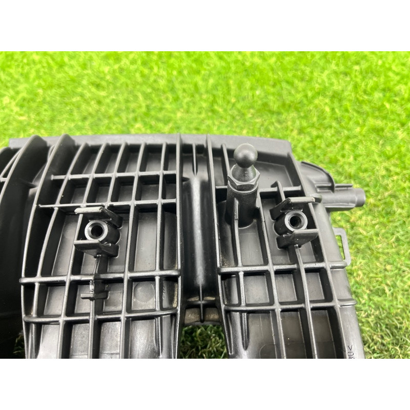 Коллектор впускной (впускная система) AUDI A4 B9 2017 2.0 06L133201DK