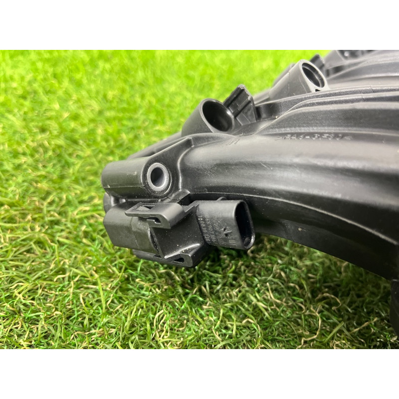 Коллектор впускной (впускная система) AUDI A4 B9 2017 2.0 06L133201DK