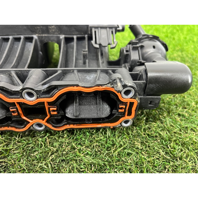 Коллектор впускной (впускная система) AUDI A4 B9 2017 2.0 06L133201DK