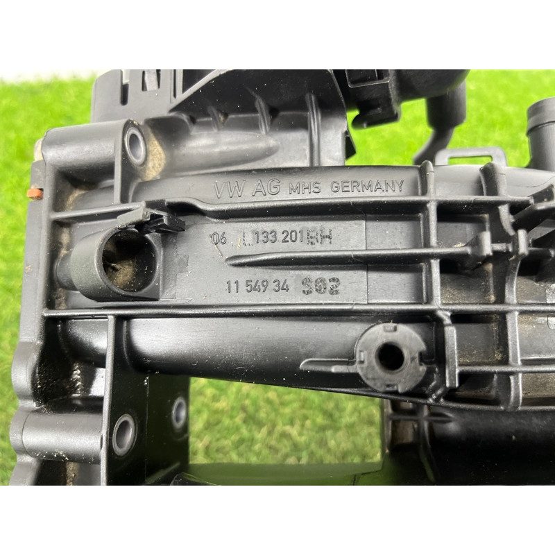 Коллектор впускной (впускная система) AUDI A4 B9 2017 2.0 06L133201DK