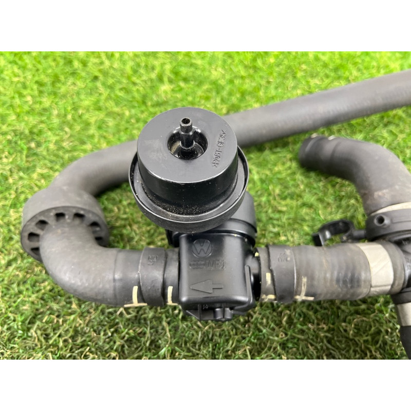 Клапан системы охлаждения (электрика / кнопки) Volkswagen Touareg FL 2015 3.6 7P0122049H