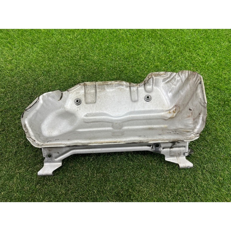 Защита коллектора (выпускная система) Volkswagen Touareg FL 2015 3.6 03H253035AD