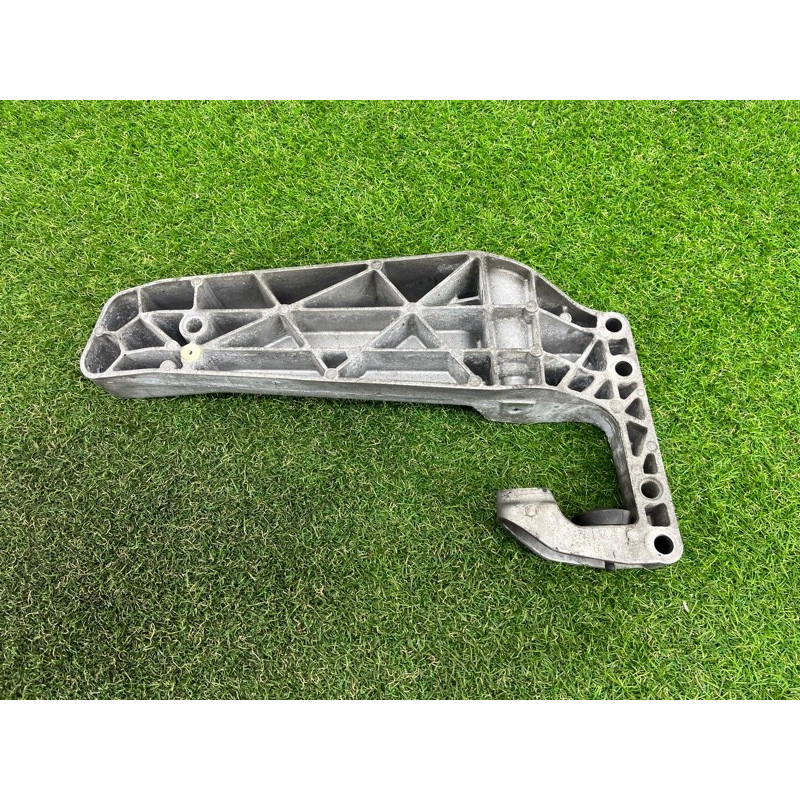 Кронштейн КПП (трансмісія) BMW X3 F25 2012 3.0 22316786567