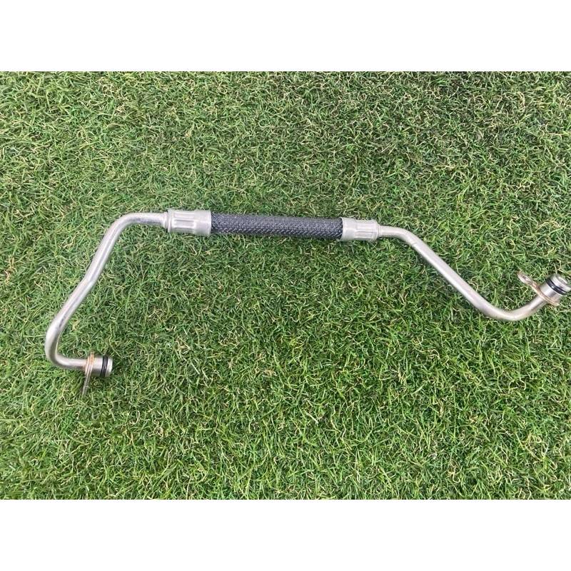 Трубка подачи масла в турбину (двигатель и элементы) AUDI A3 8V 2018 2.0 CZRA 06K145778AE