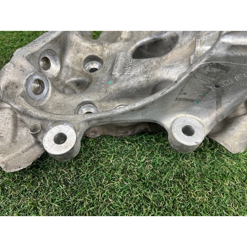 Поворотный кулак (подвеска) BMW 2-series F22 2015 2.0 31216792286
