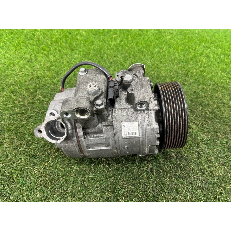 Компрессор кондиционера (отопление и кондиционирование) BMW X3 F25 2012 3.0 64529211496
