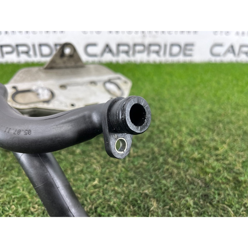 Теплообменник масляного фильтра (двигатель и элементы) AUDI Q5 8R 2012 3.2 CALB 06E117021G