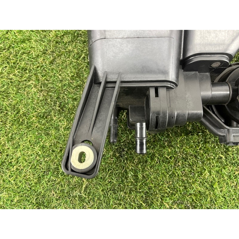 Абсорбер топливный (топливная система) Volkswagen Touareg FL 2015 3.6 7P0201801L