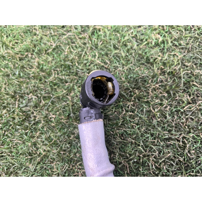 Клапан вентиляции топливного бака (топливная система) Volkswagen Touareg FL 2015 3.6 7P6133352C