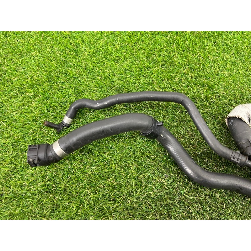 Патрубок (система охлаждения) Volkswagen Touareg FL 2015 3.6 7P6121156E