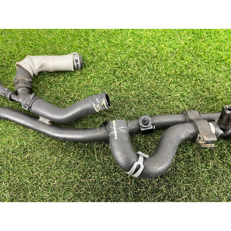 Патрубок (система охлаждения) Volkswagen Touareg FL 2015 3.6 7P6121156E