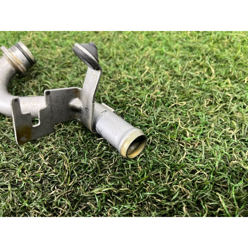 Трубка системы охлаждения (система охлаждения) Volkswagen Touareg FL 2015 3.6 7P0121065M