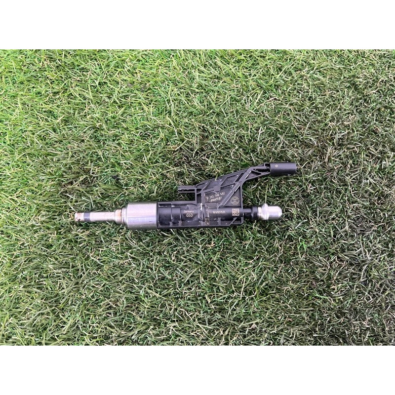 Форсунка паливна (паливна система) BMW 5-series G30 2017 2.0 B46B20 13538625396