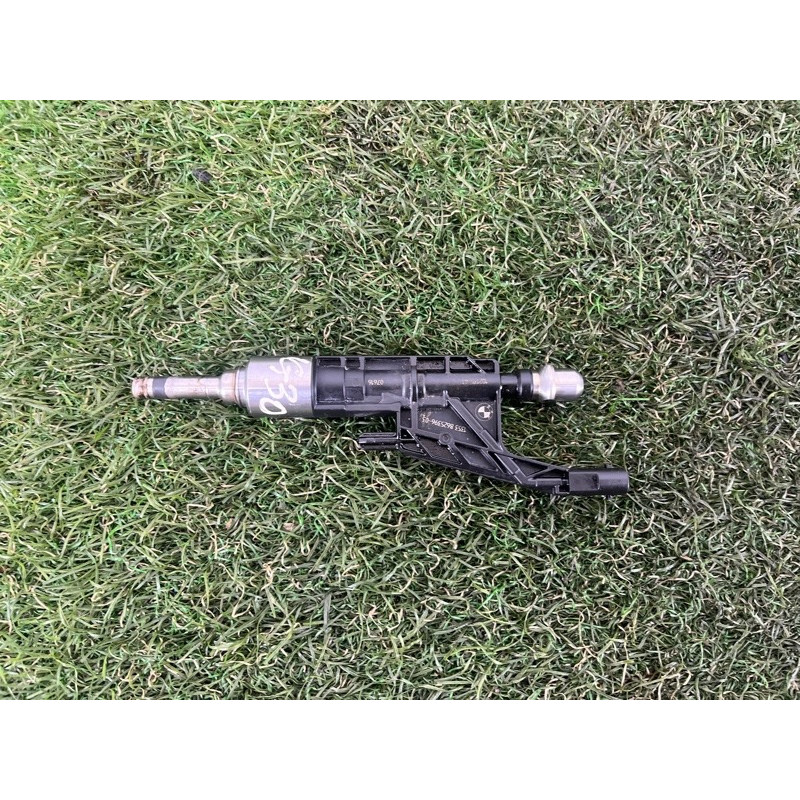 Форсунка паливна (паливна система) BMW 5-series G30 2017 2.0 B46B20 13538625396