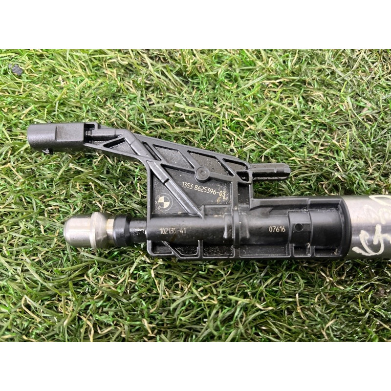 Форсунка паливна (паливна система) BMW 5-series G30 2017 2.0 B46B20 13538625396