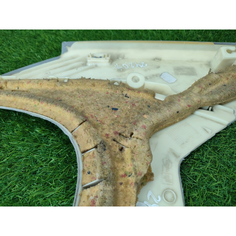 Обшивка Стойки (салон) BMW 5-series E60 M54b30 51437027091