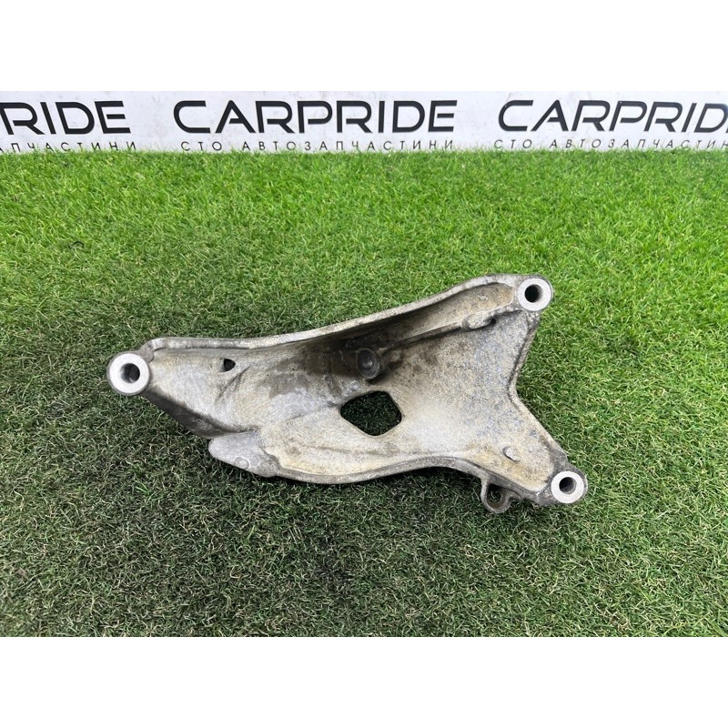 Кронштейн двигателя (кронштейны двигателя) Volkswagen Amarok 2H 2012 2.0 tdi 03L199308