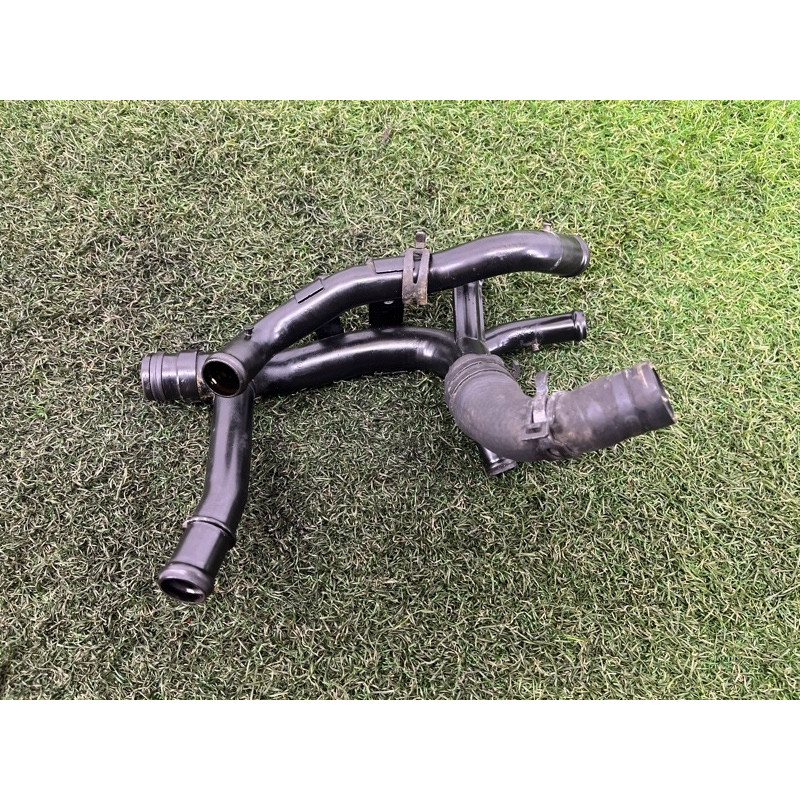 Трубка системы охлаждения (система охлаждения) Volkswagen Amarok 2H 2012 2.0 tdi 03L121049G