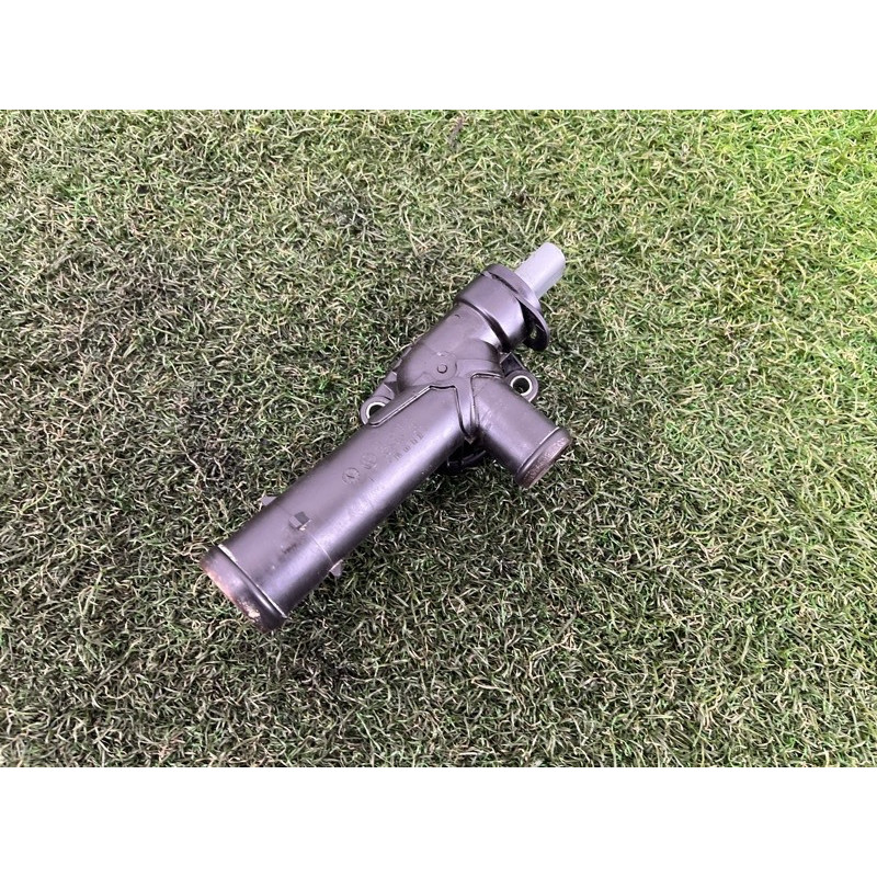 Фланец системы охлаждения (система охлаждения) Volkswagen Amarok 2H 2012 2.0 tdi 03L121131M