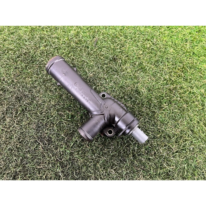 Фланец системы охлаждения (система охлаждения) Volkswagen Amarok 2H 2012 2.0 tdi 03L121131M