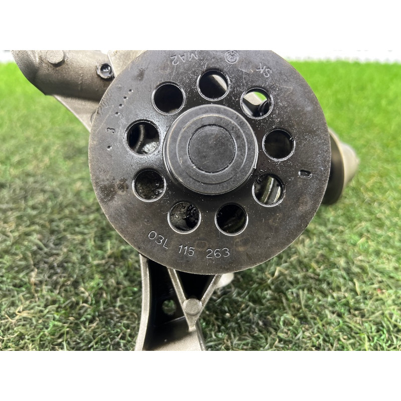 Маслонасос (двигатель и элементы) Volkswagen Amarok 2H 2012 2.0 tdi 03L115105B