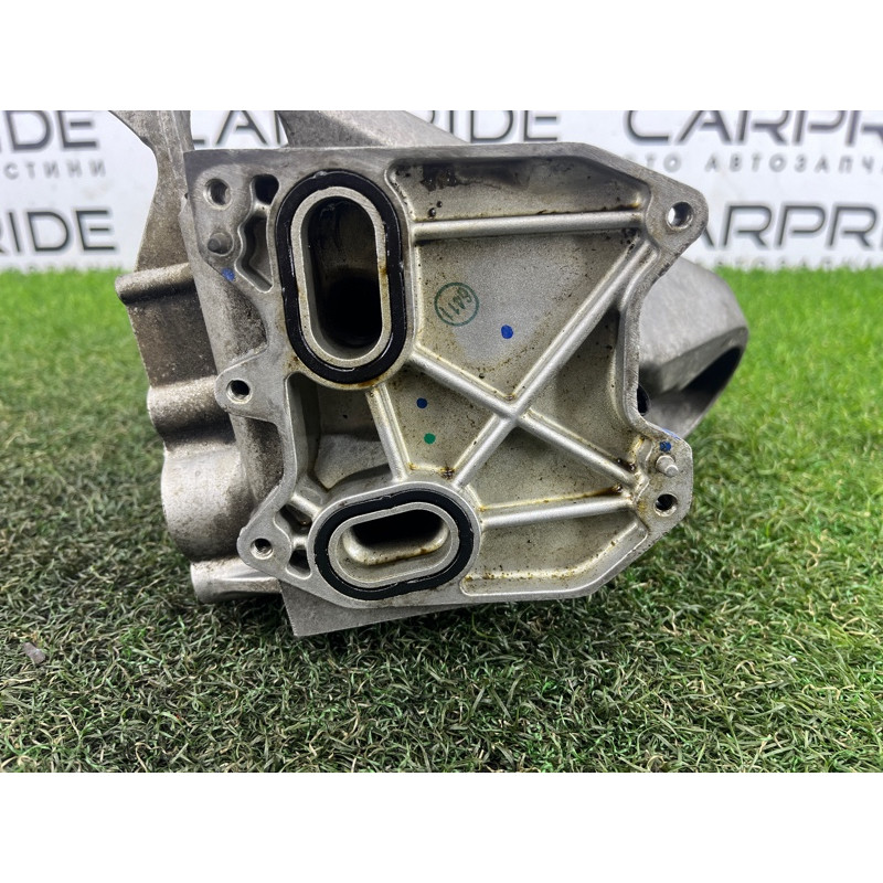 Корпус масляного фильтра (двигатель и элементы) Volkswagen Touareg FL 2015 3.6 03H115403T