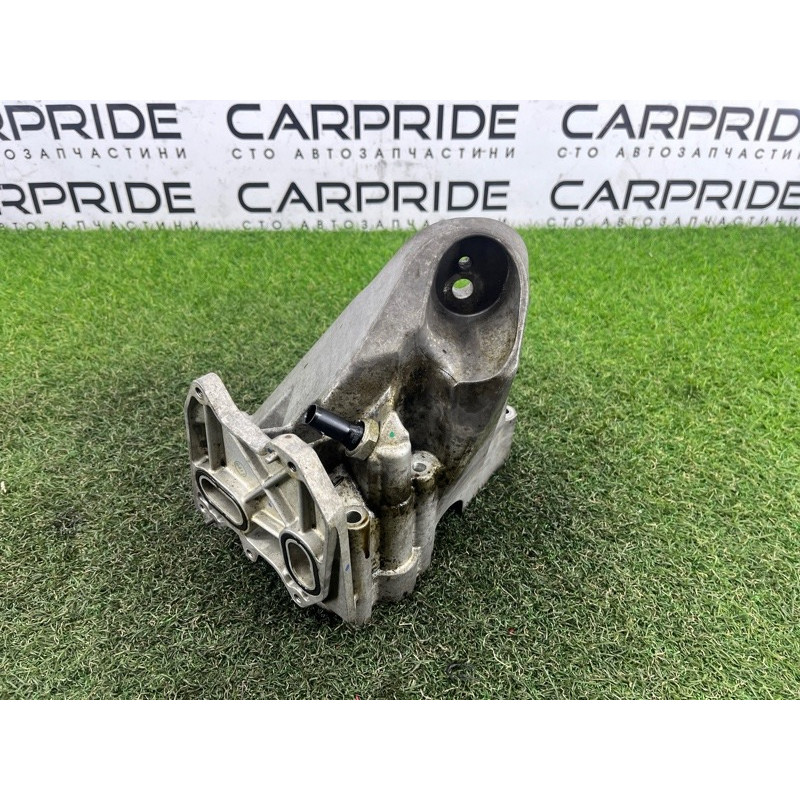 Корпус масляного фильтра (двигатель и элементы) Volkswagen Touareg FL 2015 3.6 03H115403T