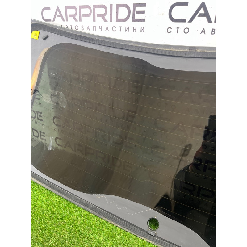 Стекло крышки багажника (стекла и зеркала) Jeep Grand Cherokee WK2 2016 3.6 68211614AA