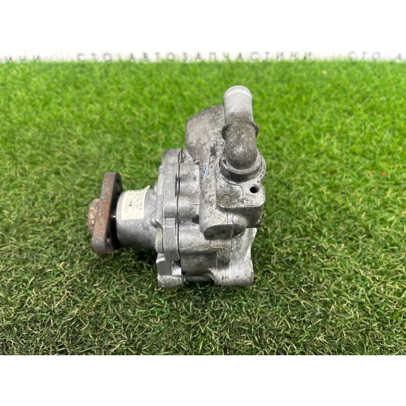 Насос гидроусилителя руля (рулевое управление) Volkswagen Touareg II NF 2013 3.0 7P6422154A