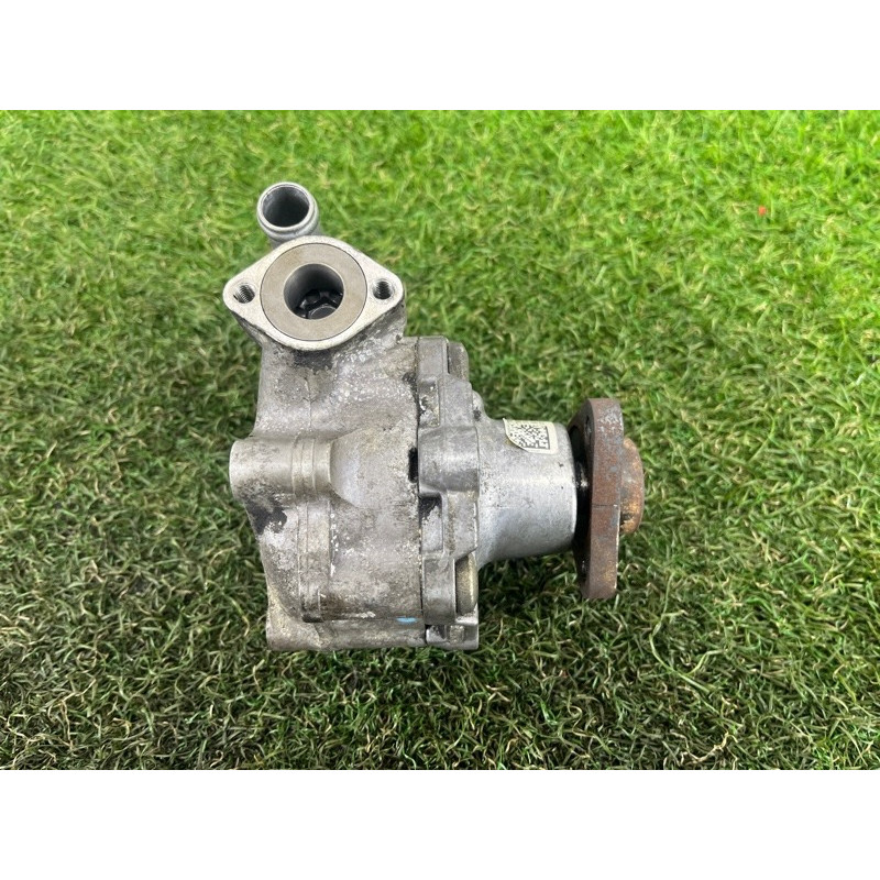 Насос гидроусилителя руля (рулевое управление) Volkswagen Touareg II NF 2013 3.0 7P6422154A