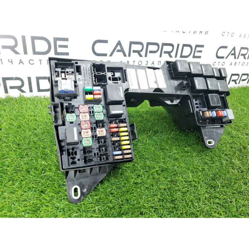 Блок запобіжників (електрика) Jaguar XF X250 2014 56050002800