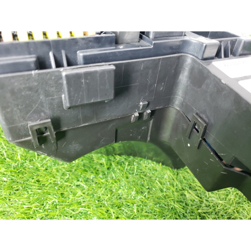 Блок запобіжників (електрика) Jaguar XF X250 2014 56050002800