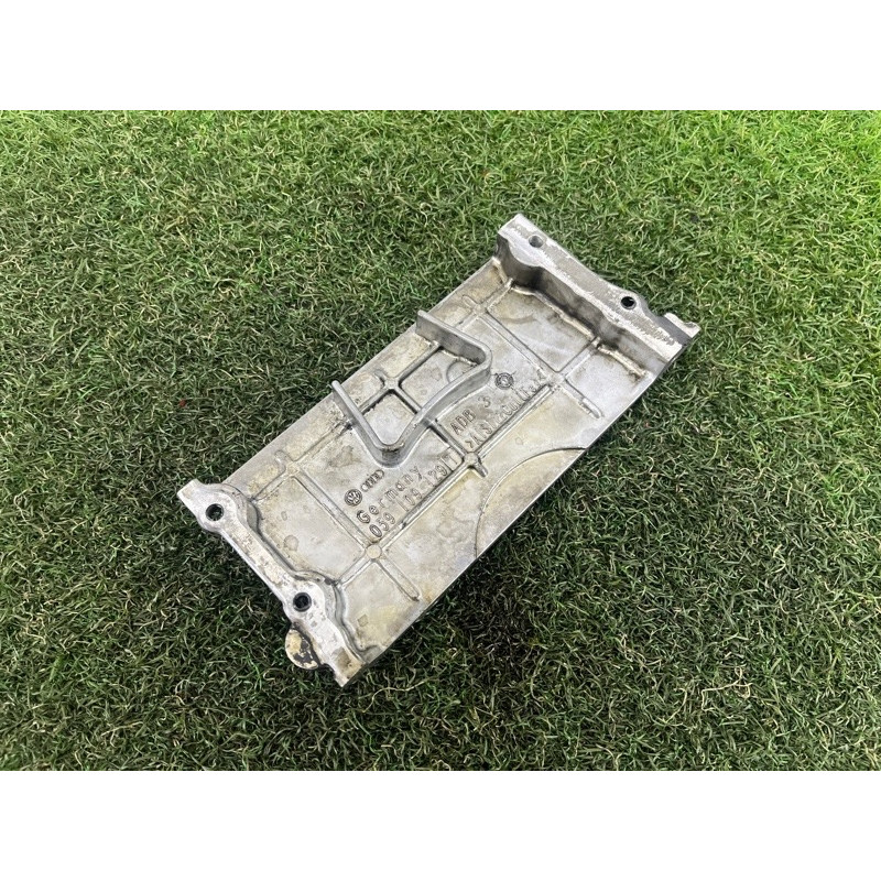 Кришка ГБЦ (двигун та елементи) Volkswagen Touareg II NF 2013 3.0 059109129T