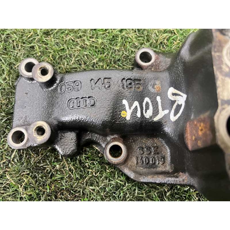 Кронштейн крепление турбины (кронштейны двигателя) Volkswagen Touareg II NF 2013 3.0 059145195AE