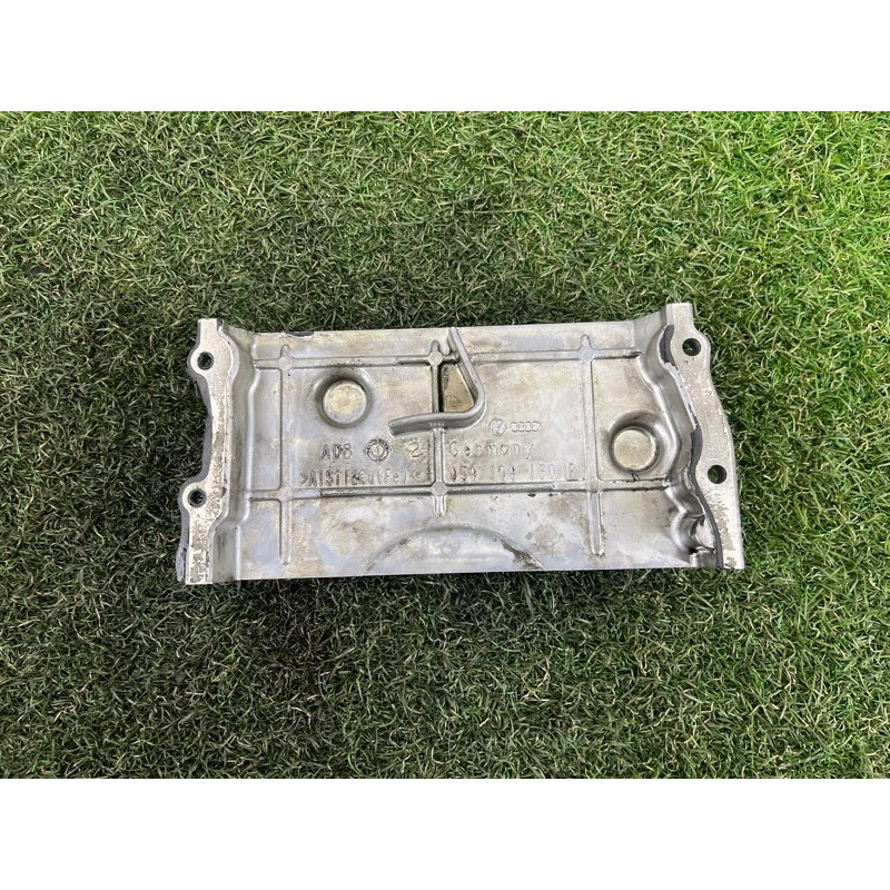 Кришка ГБЦ (двигун та елементи) Volkswagen Touareg II NF 2013 3.0 059109130P
