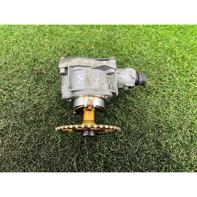 Вакуумный насос (тормозная система) BMW X3 F25 2012 3.0 11667558344