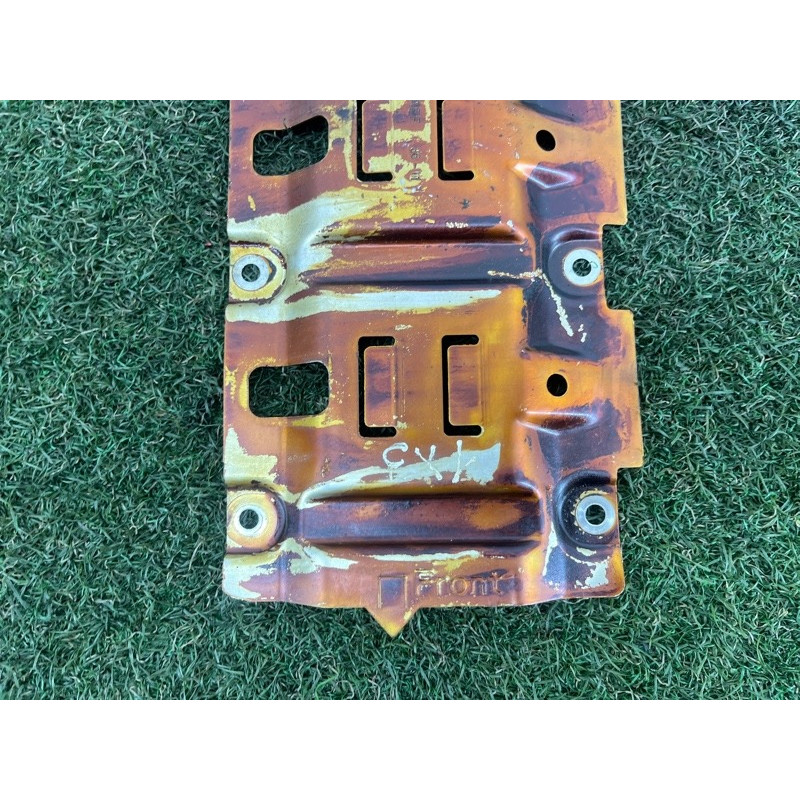 Маслоотражатель (двигатель и элементы) BMW X3 F25 2012 3.0 11137555904