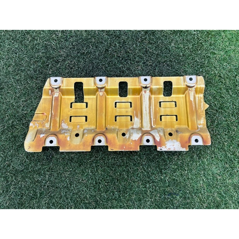 Маслоотражатель (двигатель и элементы) BMW X3 F25 2012 3.0 11137555904