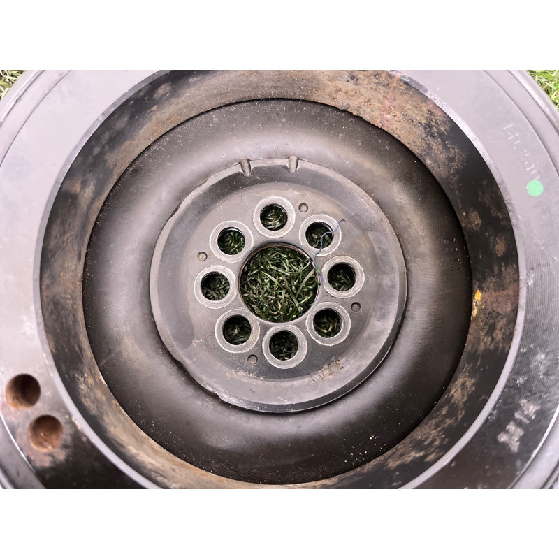 Шкив коленвала (двигатель и элементы) AUDI Q5 8R 2012 3.2 CALB 06E105251C