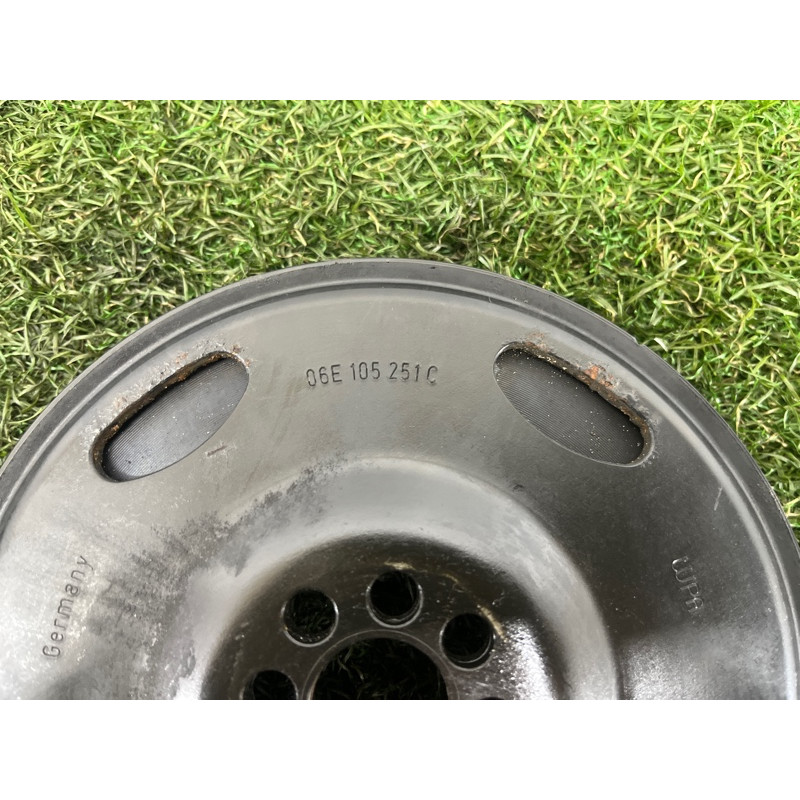 Шкив коленвала (двигатель и элементы) AUDI Q5 8R 2012 3.2 CALB 06E105251C