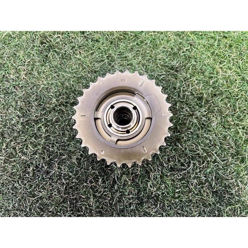 Регулятор фаз газораспределения (двигатель и элементы) AUDI Q5 8R 2012 3.2 CALB 06E109083M