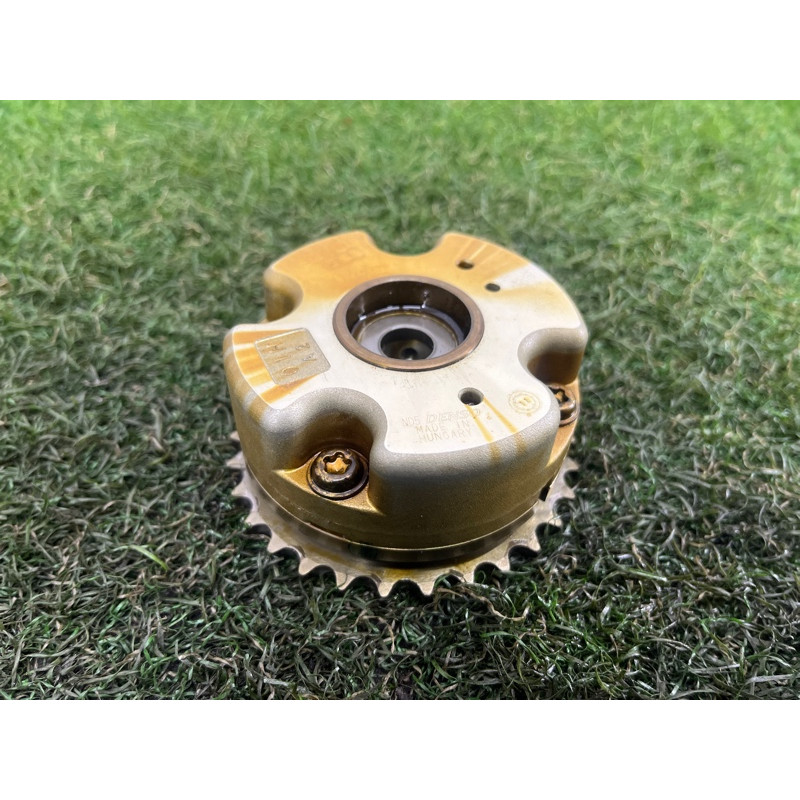 Регулятор фаз газораспределения (двигатель и элементы) AUDI Q5 8R 2012 3.2 CALB 06E109083M