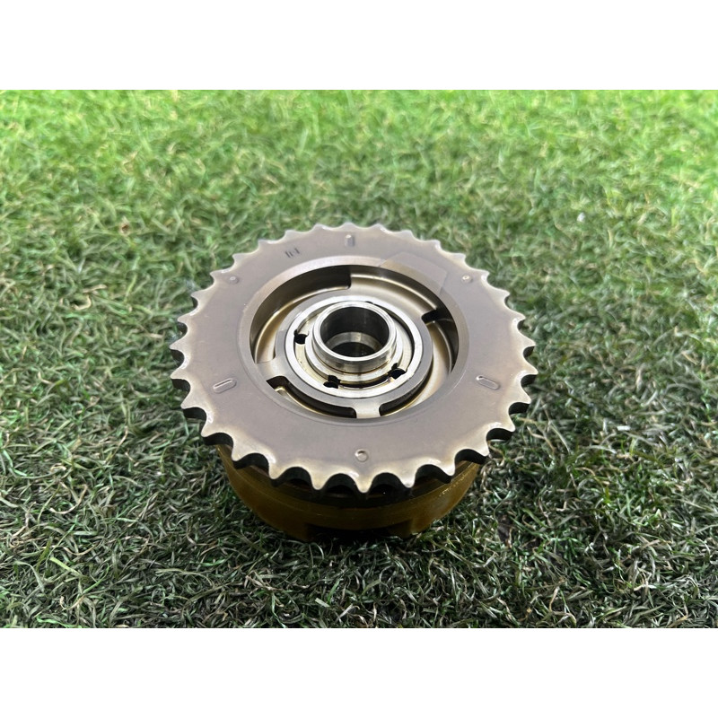 Регулятор фаз газораспределения (двигатель и элементы) AUDI Q5 8R 2012 3.2 CALB 06E109083M