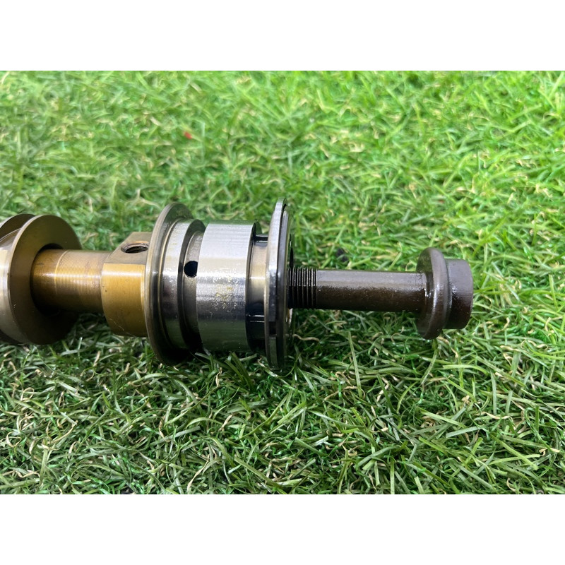 Распредвал впускной (двигатель и элементы) AUDI Q5 8R 2012 3.2 CALB 06E109003H